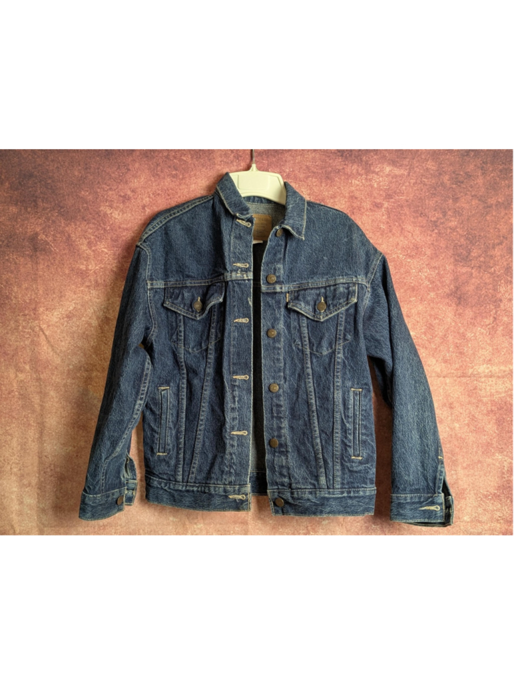 Vintage Levi’s Denim Trucker Jacket 37405-8219 Made in USA 1980s Men’s Large